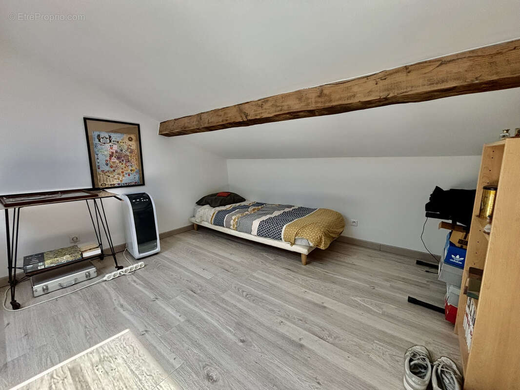 Appartement à VAISON-LA-ROMAINE
