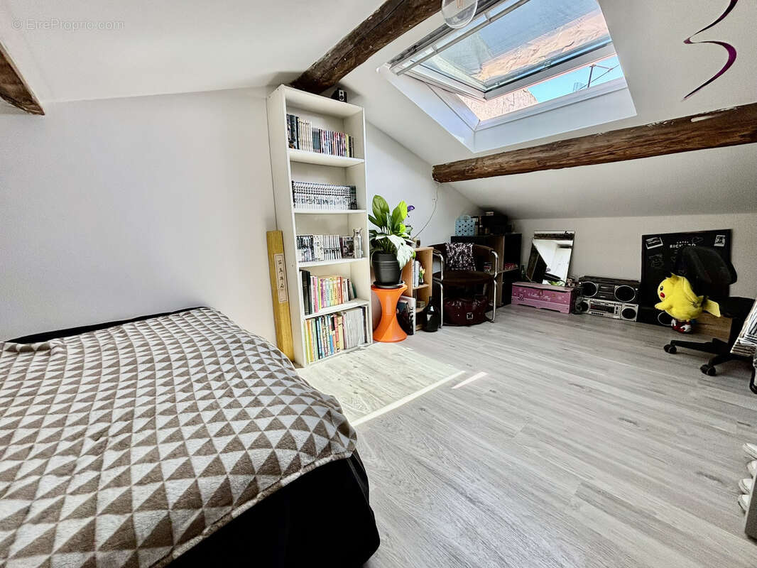 Appartement à VAISON-LA-ROMAINE