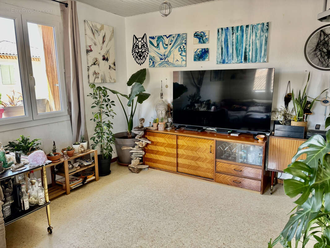 Appartement à VAISON-LA-ROMAINE