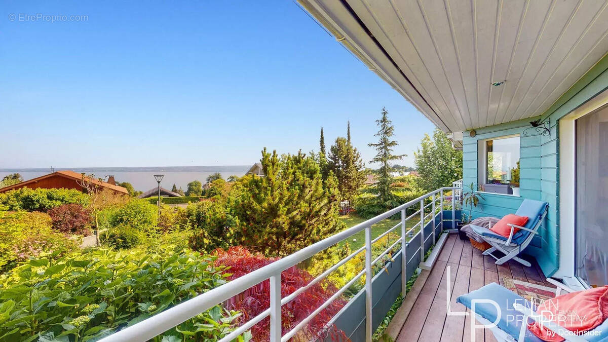 Maison à NEUVECELLE