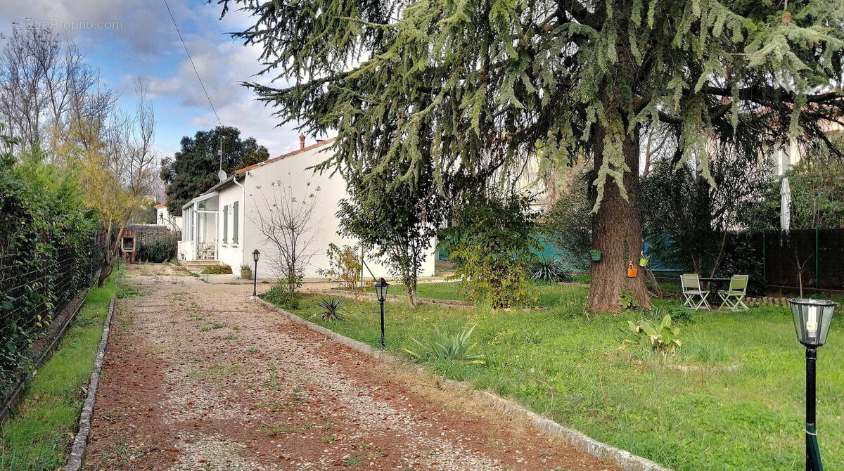 Maison à PONT-SAINT-ESPRIT