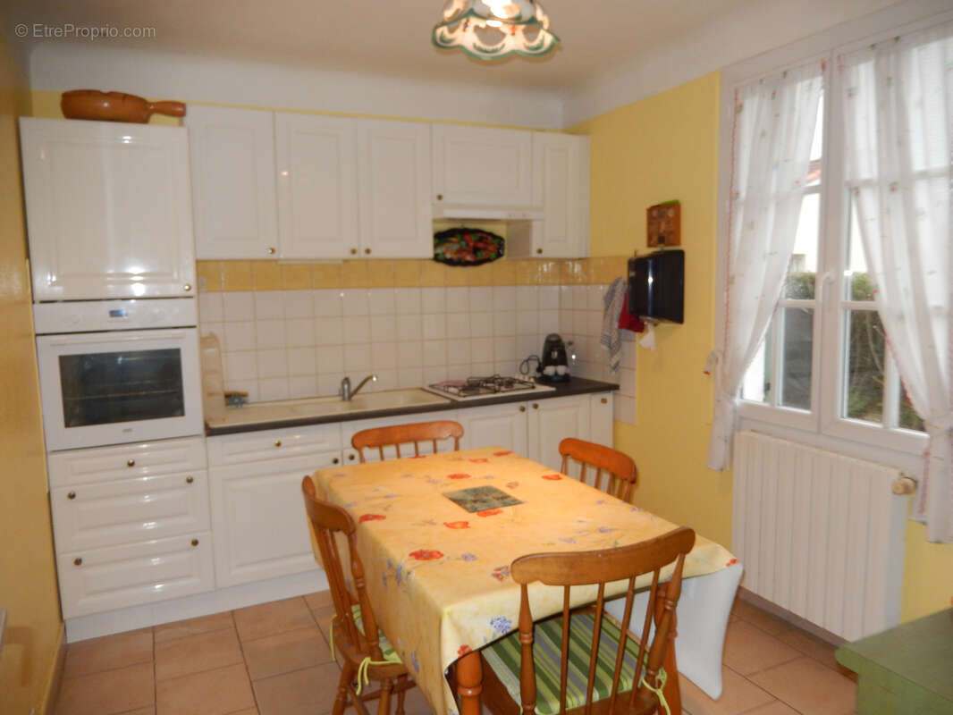 Maison à PONT-SAINT-ESPRIT