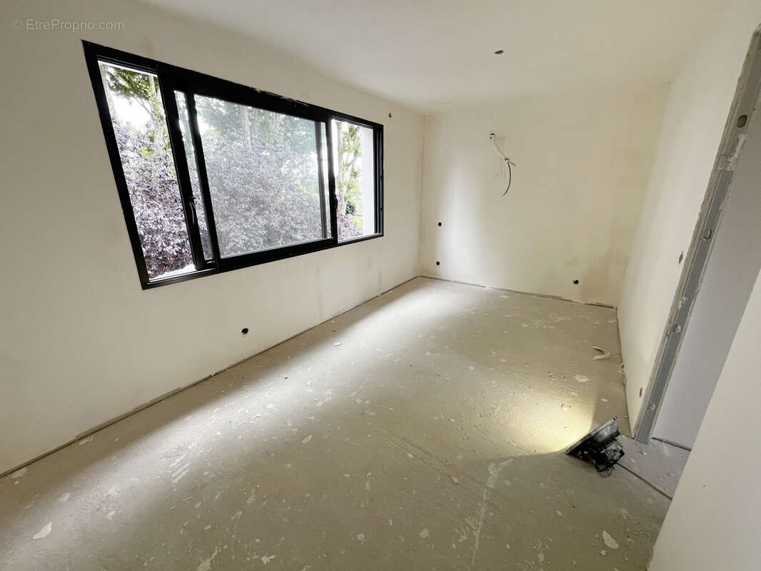 Maison à SAINT-MAUR-DES-FOSSES