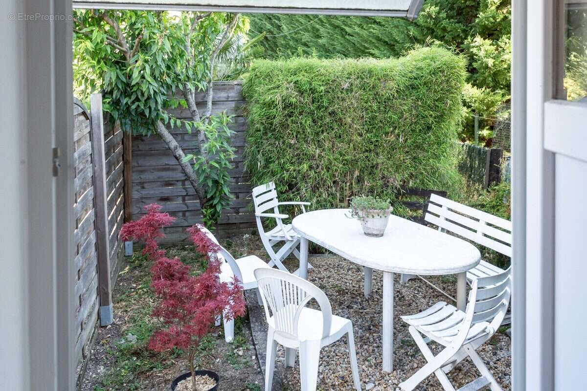 Maison à SAINT-DOULCHARD