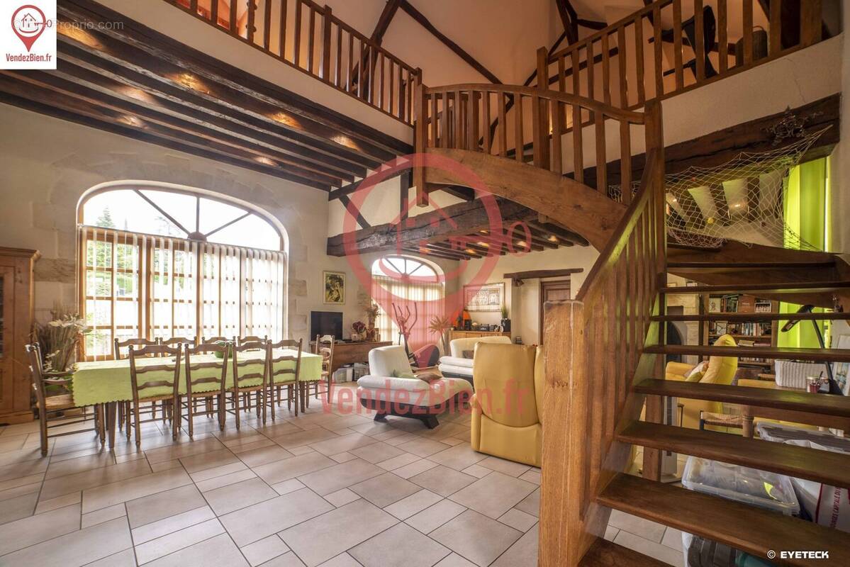 Maison à MENETOU-SALON