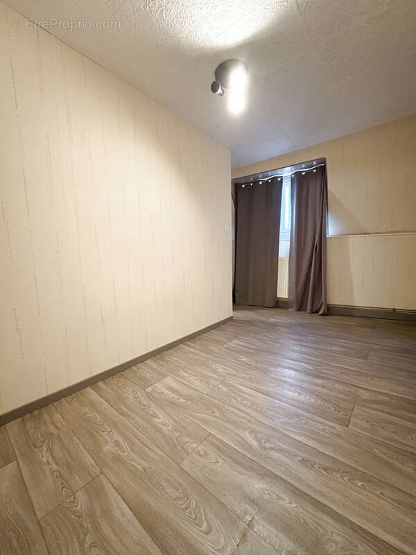 Maison à HENIN-BEAUMONT