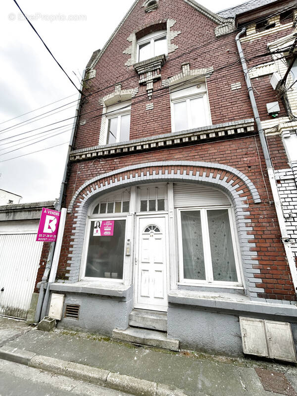 Maison à HENIN-BEAUMONT