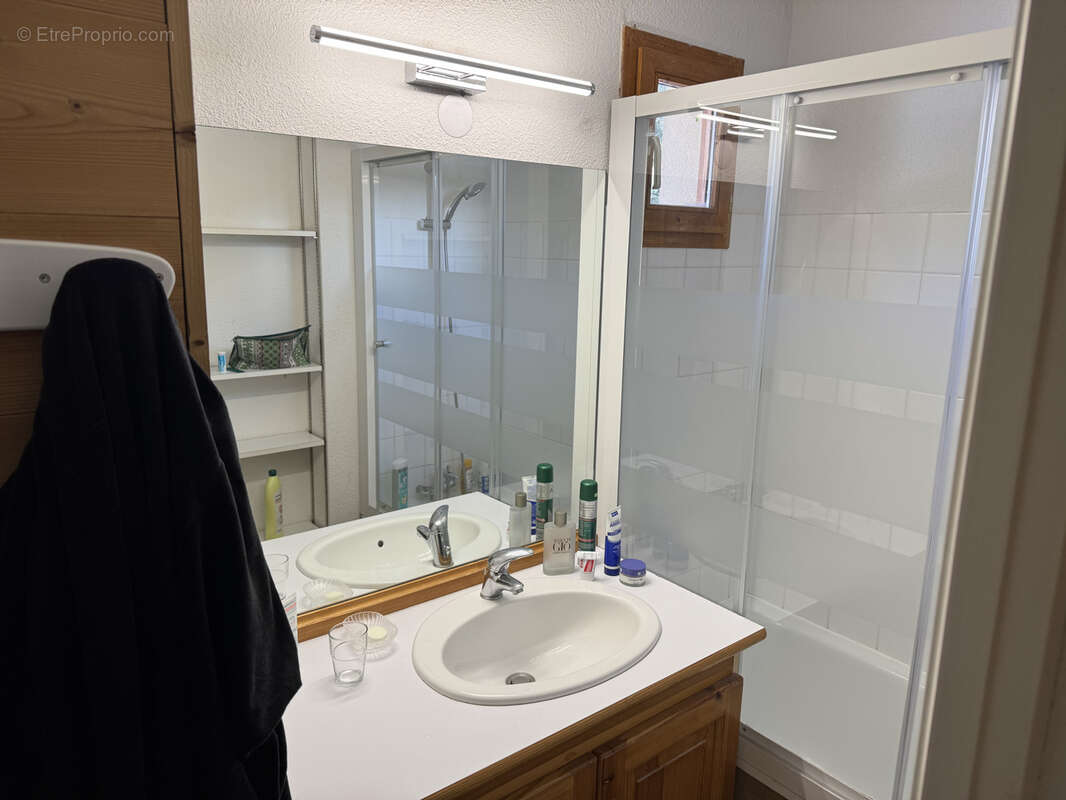 Appartement à AVRIEUX