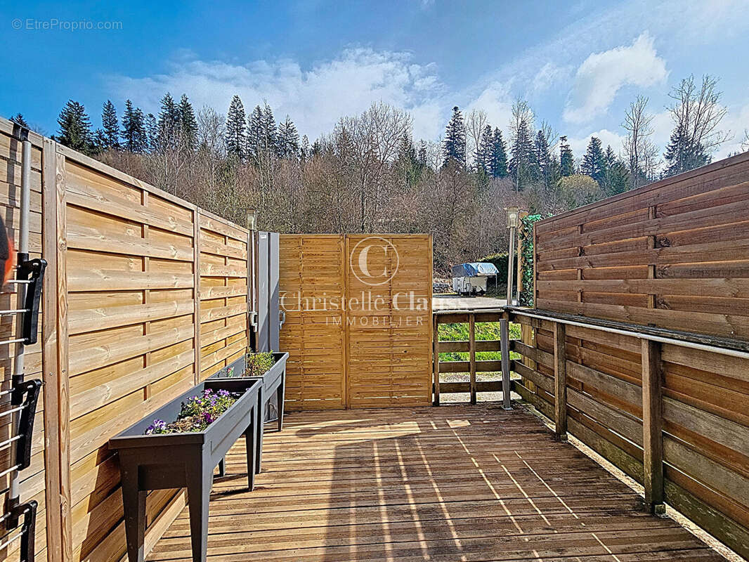 Appartement à LUCINGES