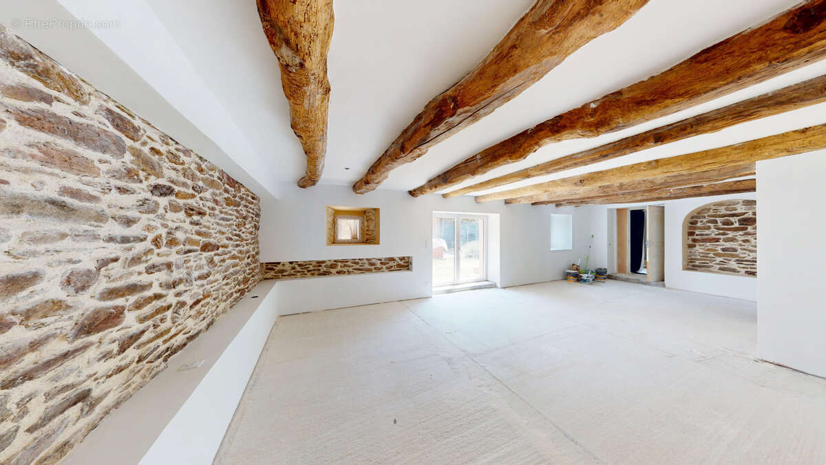 Maison à BARAQUEVILLE