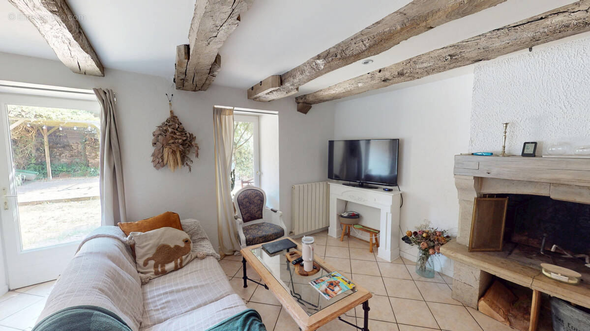 Maison à BARAQUEVILLE