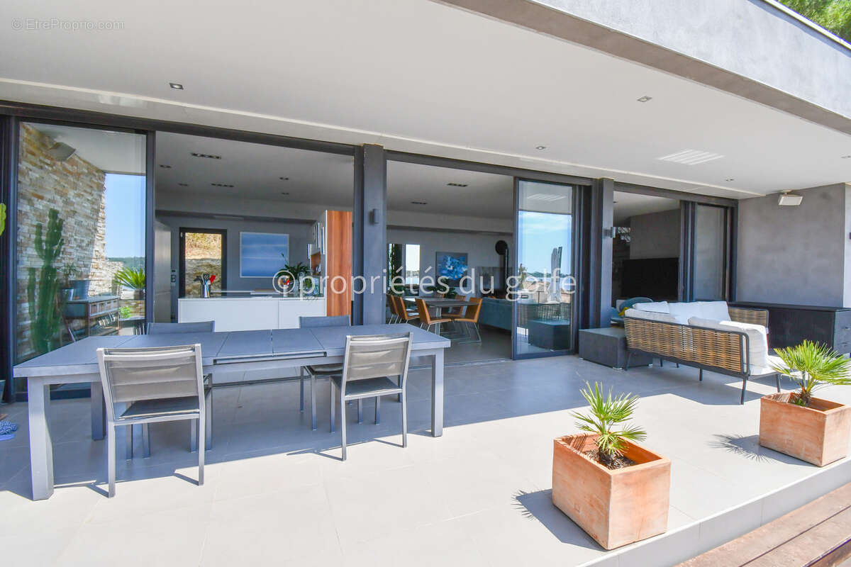 Maison à BALARUC-LE-VIEUX