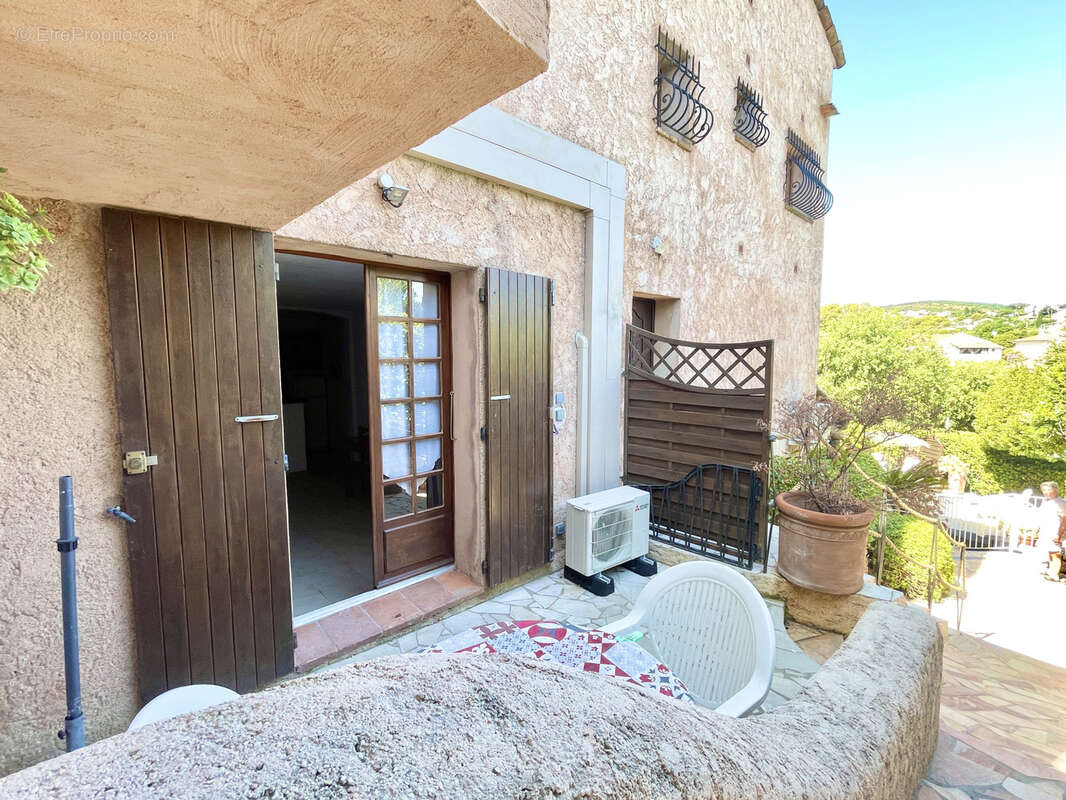 Appartement à FREJUS