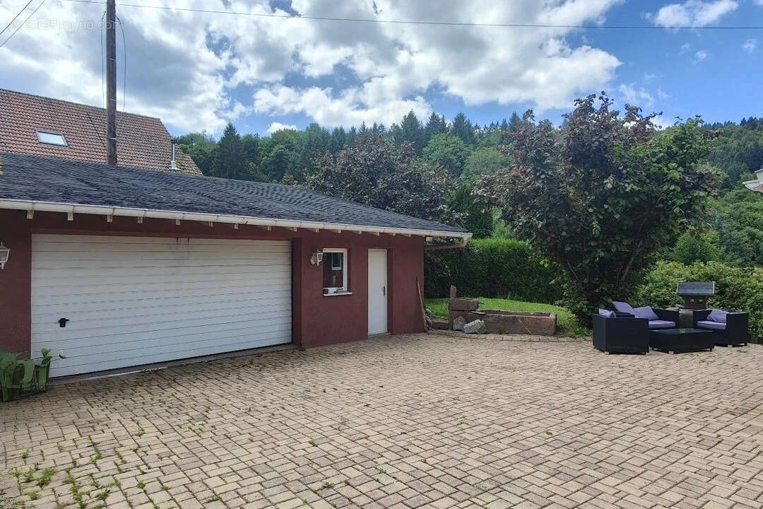 Maison à GRANDFONTAINE