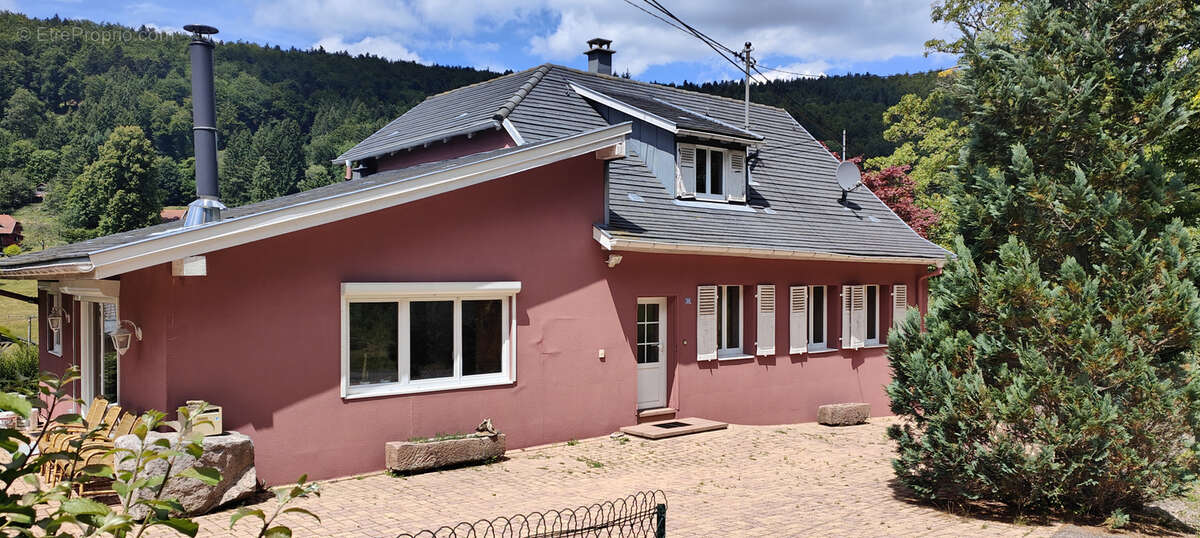 Maison à GRANDFONTAINE