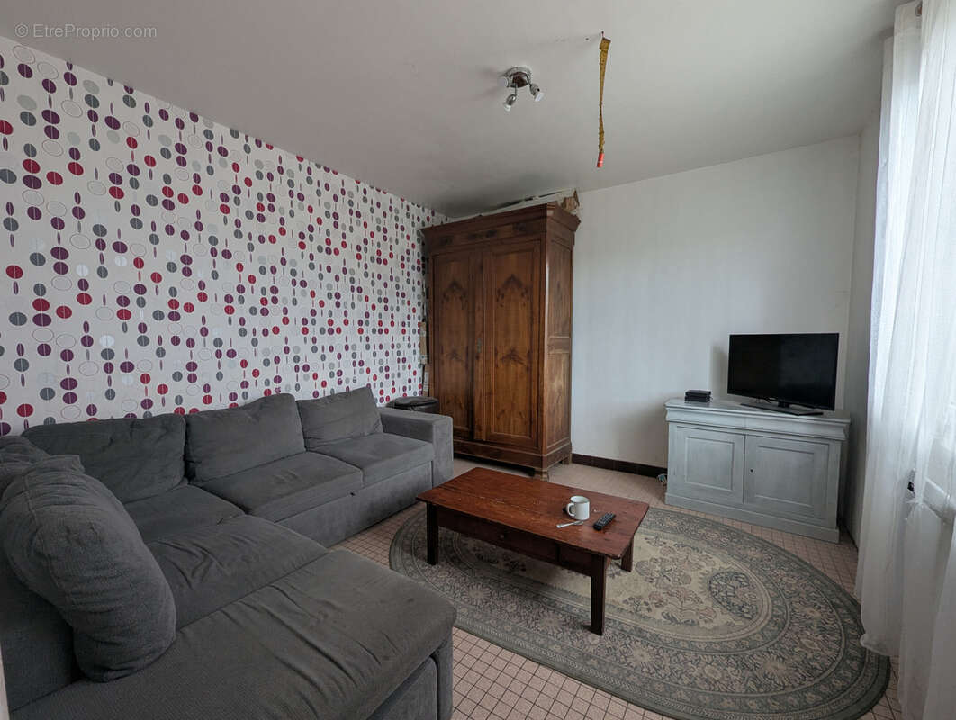 Maison à LES HERBIERS