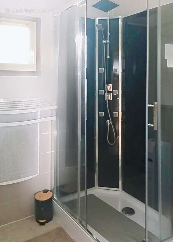 Maison à FERRIERES-EN-GATINAIS