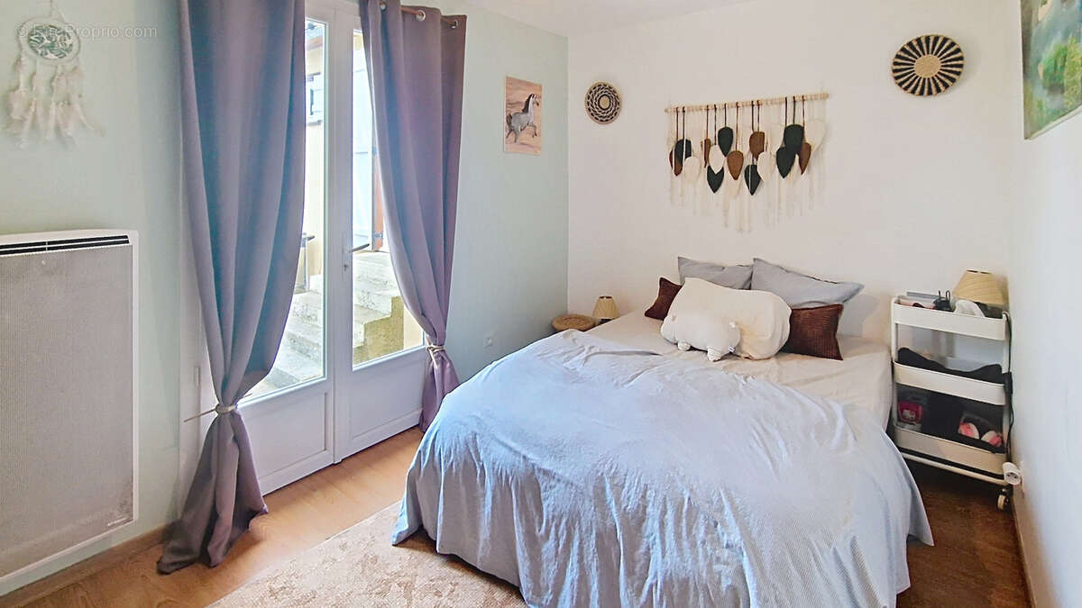 Maison à FERRIERES-EN-GATINAIS