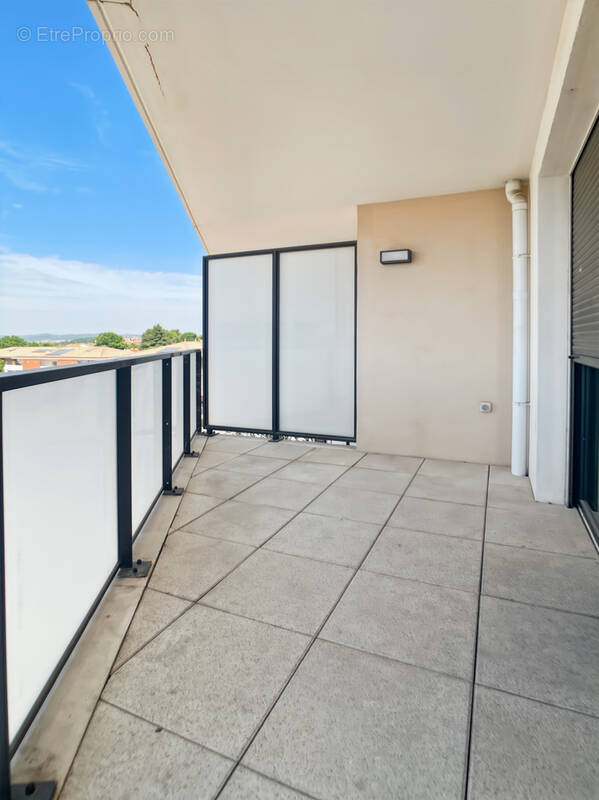 Appartement à SAINT-JEAN-DE-VEDAS