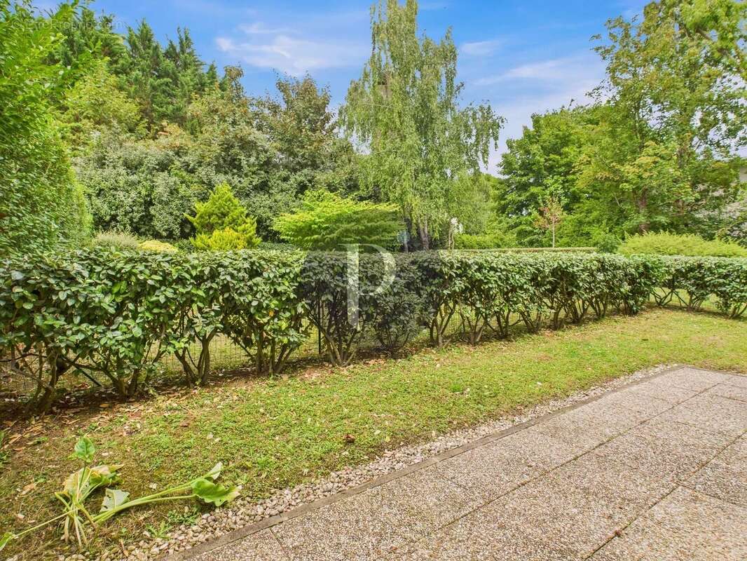 Appartement à VERRIERES-LE-BUISSON