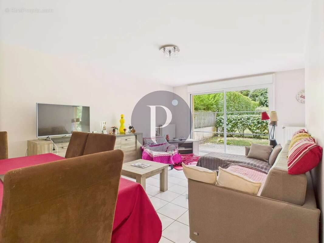 Appartement à VERRIERES-LE-BUISSON