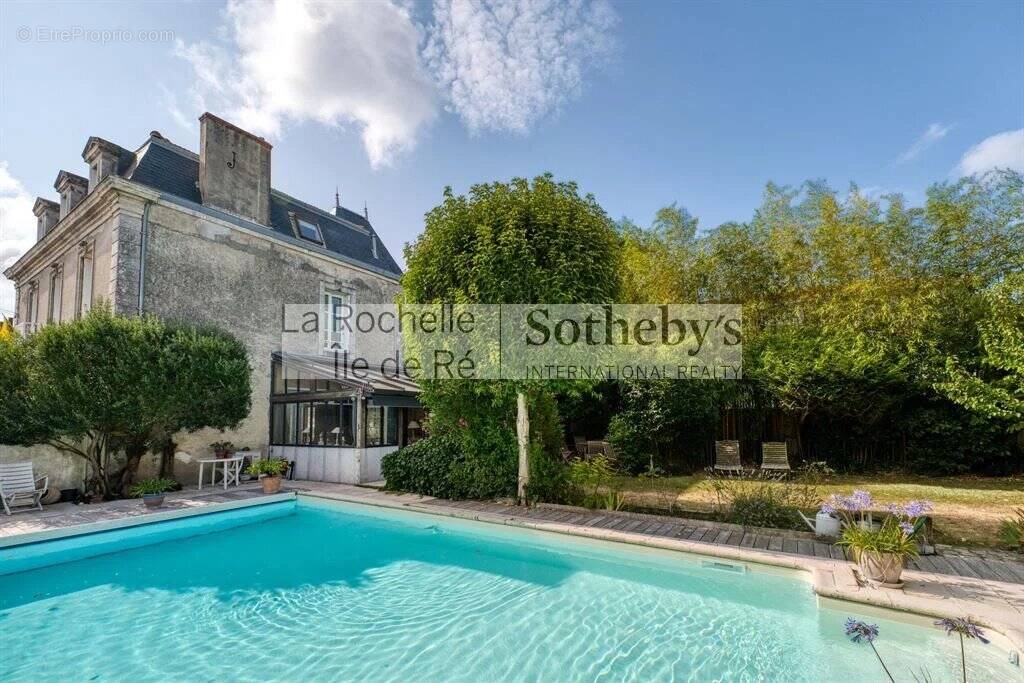 Maison à LA ROCHELLE