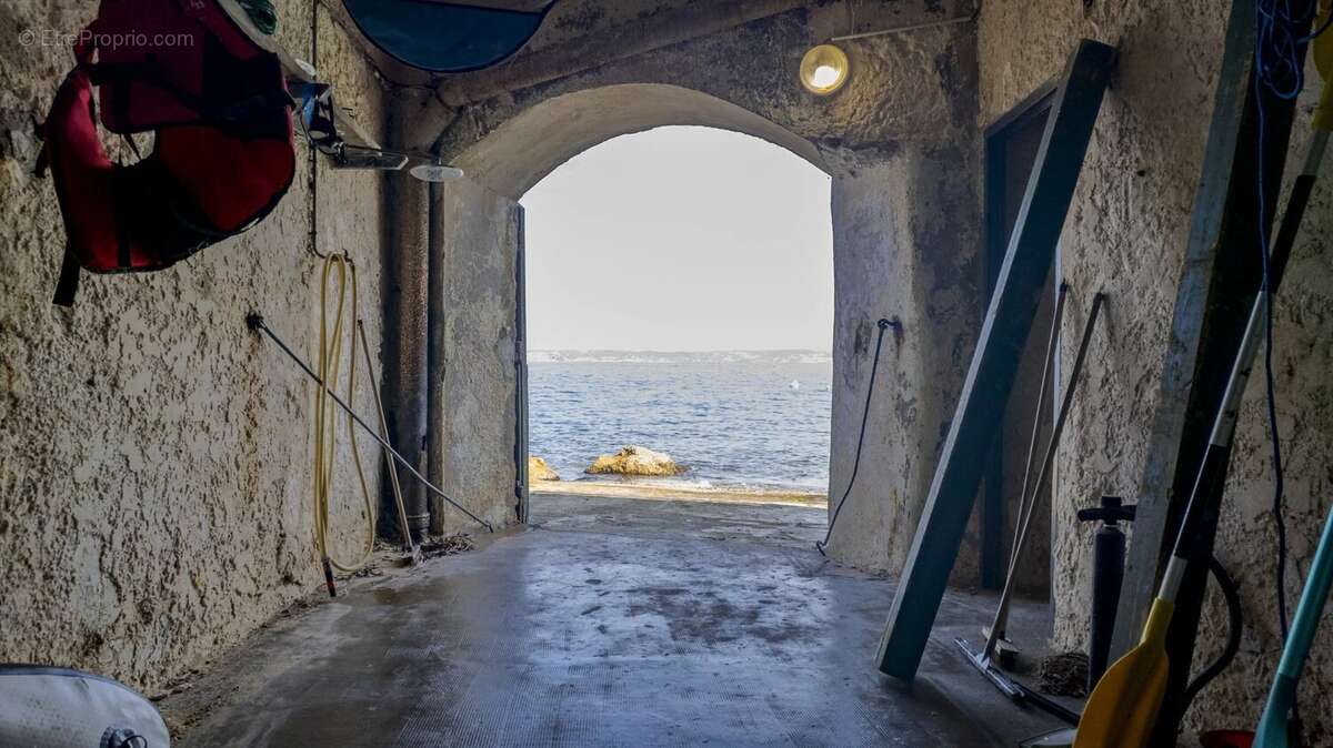 Maison à MARSEILLE-8E