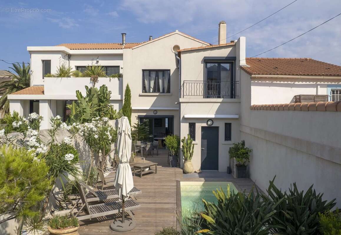 Maison à MARSEILLE-8E