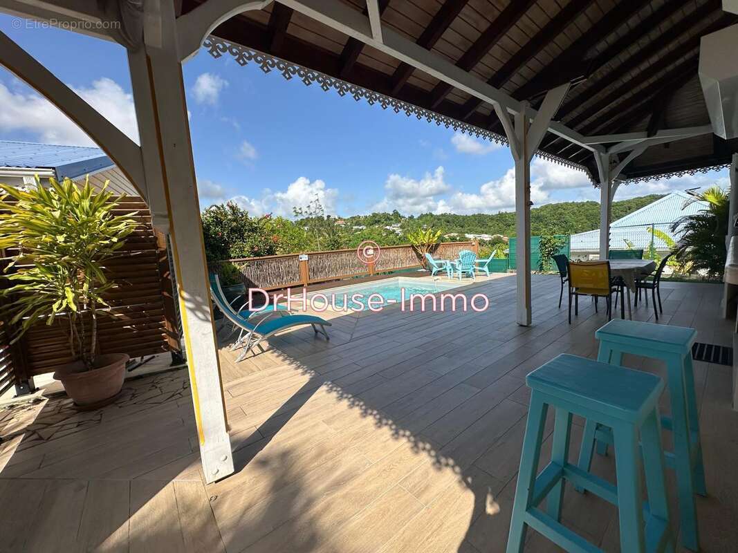 Maison à RIVIERE-SALEE