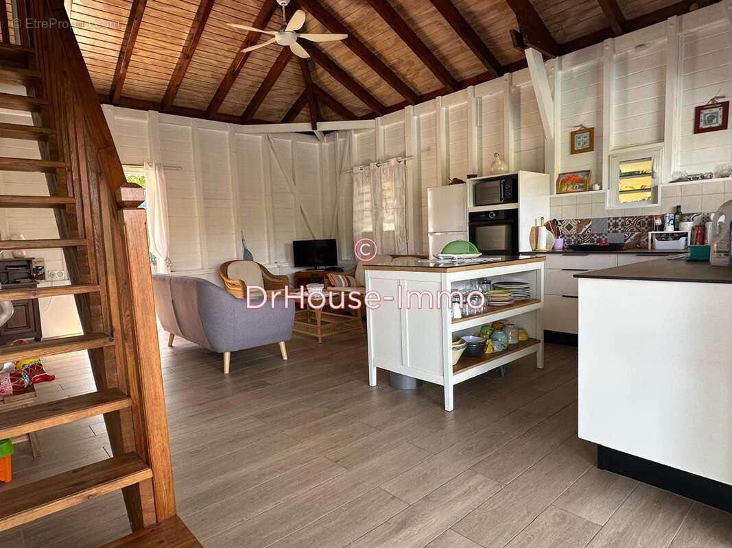 Maison à RIVIERE-SALEE