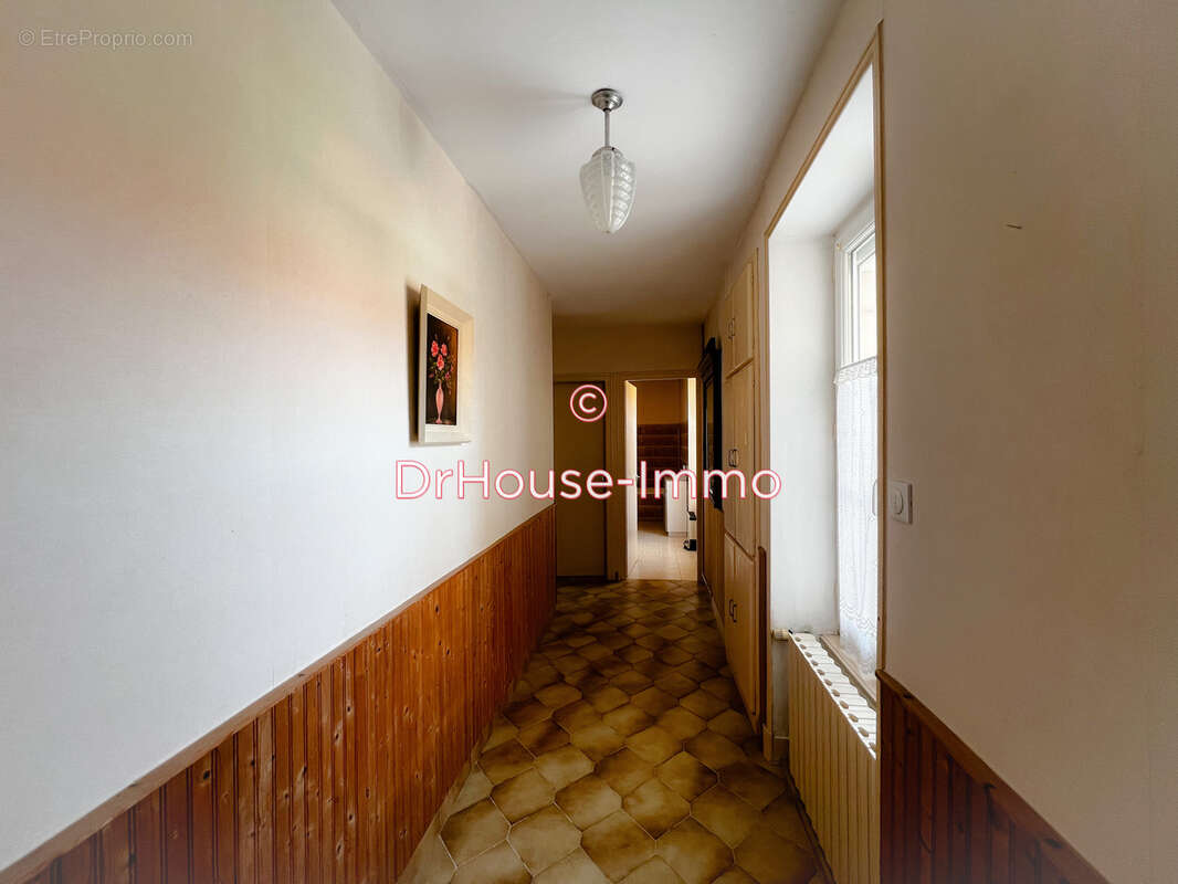 Maison à LA BRETONNIERE-LA-CLAYE