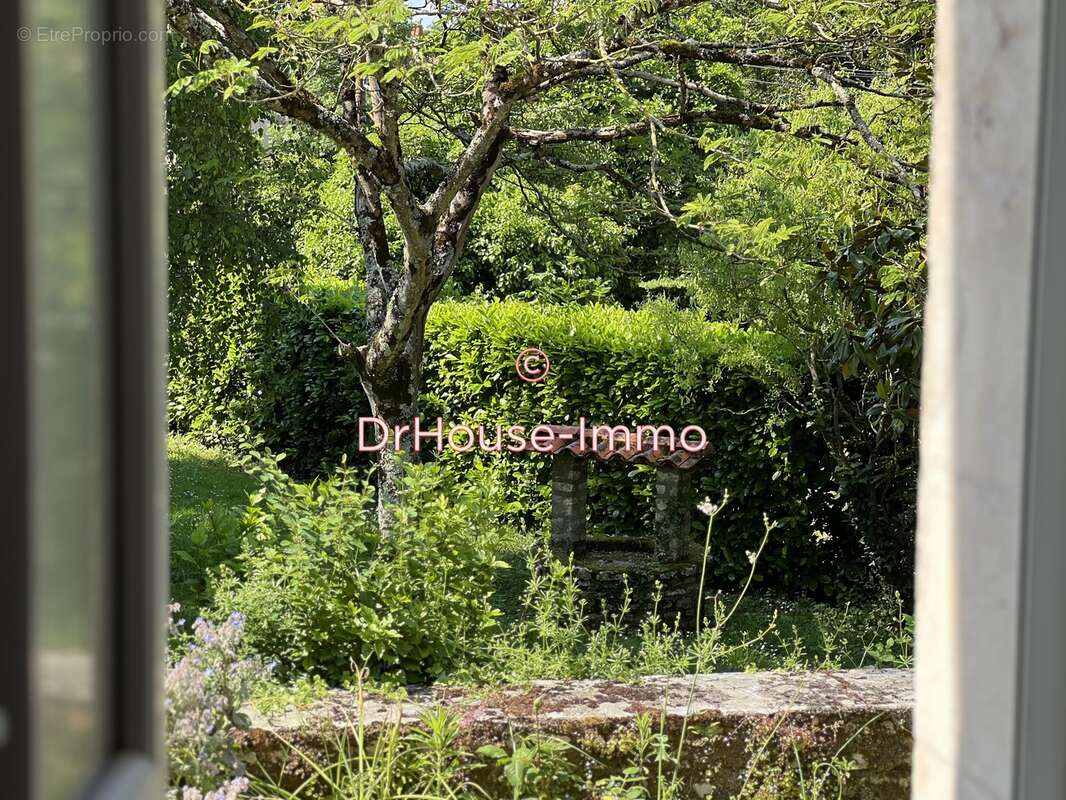 Maison à LA BRETONNIERE-LA-CLAYE