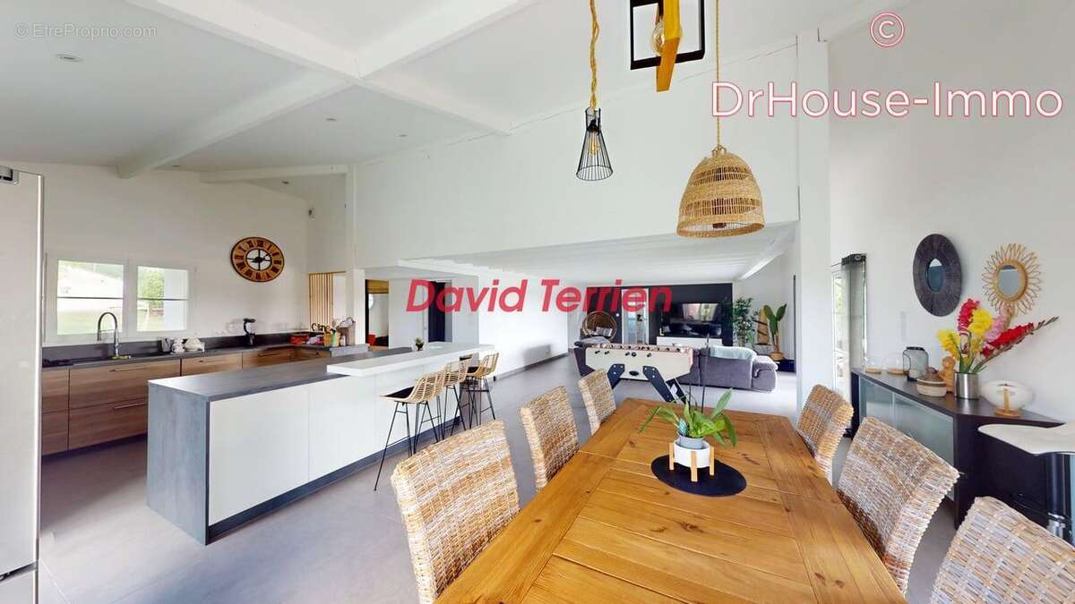 Maison à SAINT-LOUBES