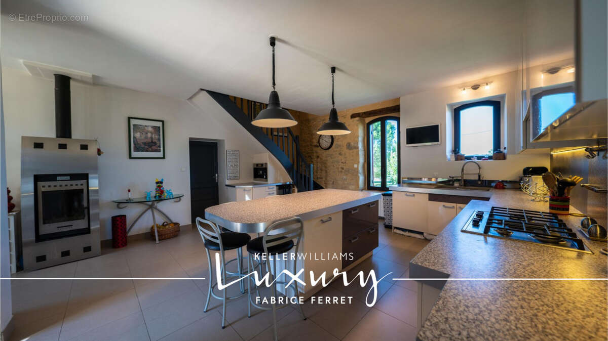 Maison à SIORAC-EN-PERIGORD