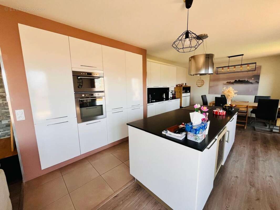 Appartement à ANNEMASSE