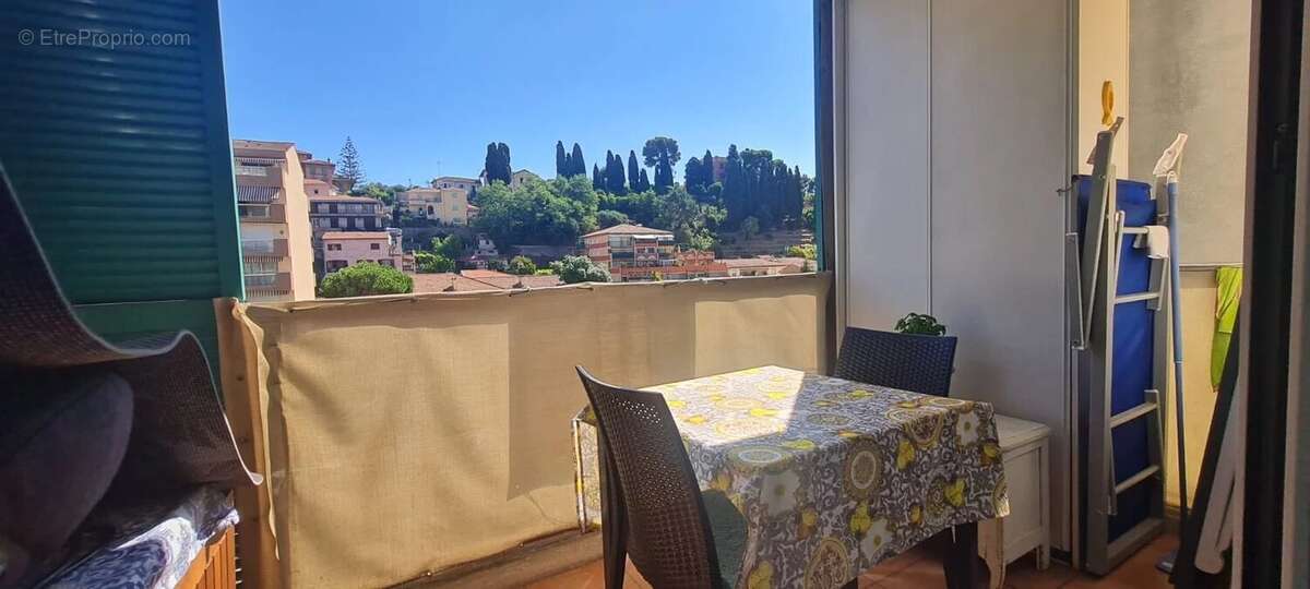 Appartement à MENTON
