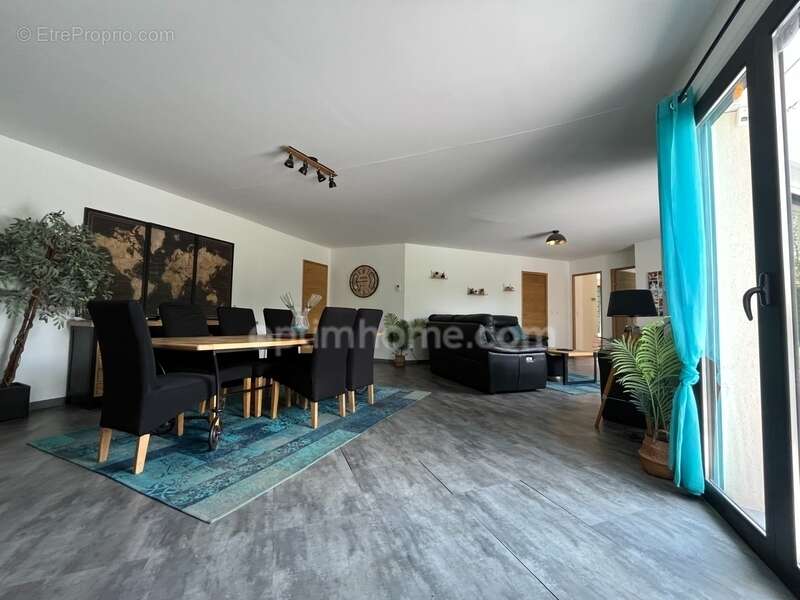 Maison à BEUZEVILLE