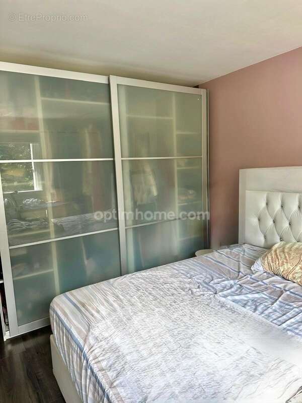 Appartement à SAINT-GRATIEN