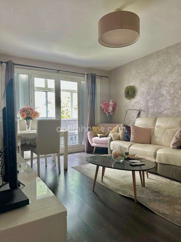 Appartement à SAINT-GRATIEN