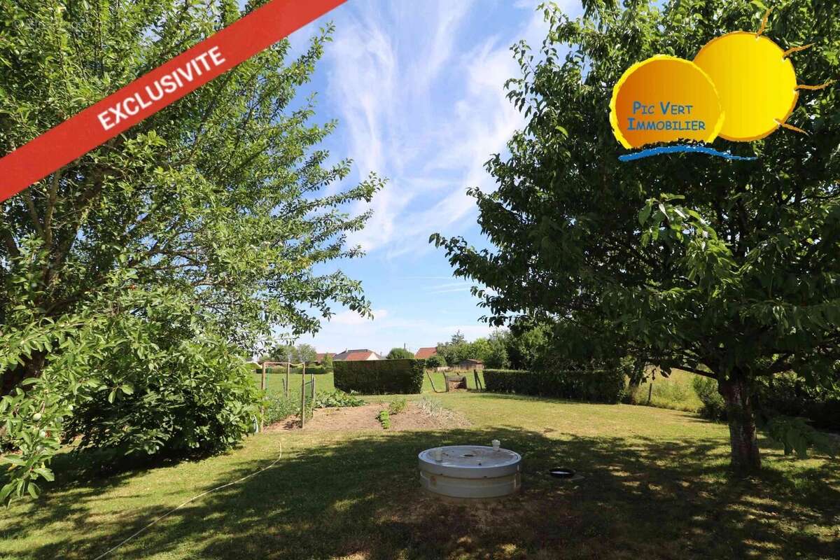 Maison à SAINT-SEINE-EN-BACHE