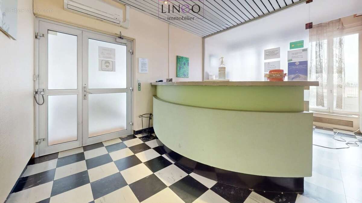 Commerce à CHOISY-LE-ROI