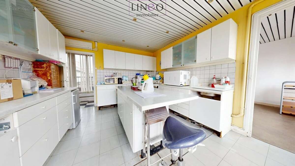 Commerce à CHOISY-LE-ROI