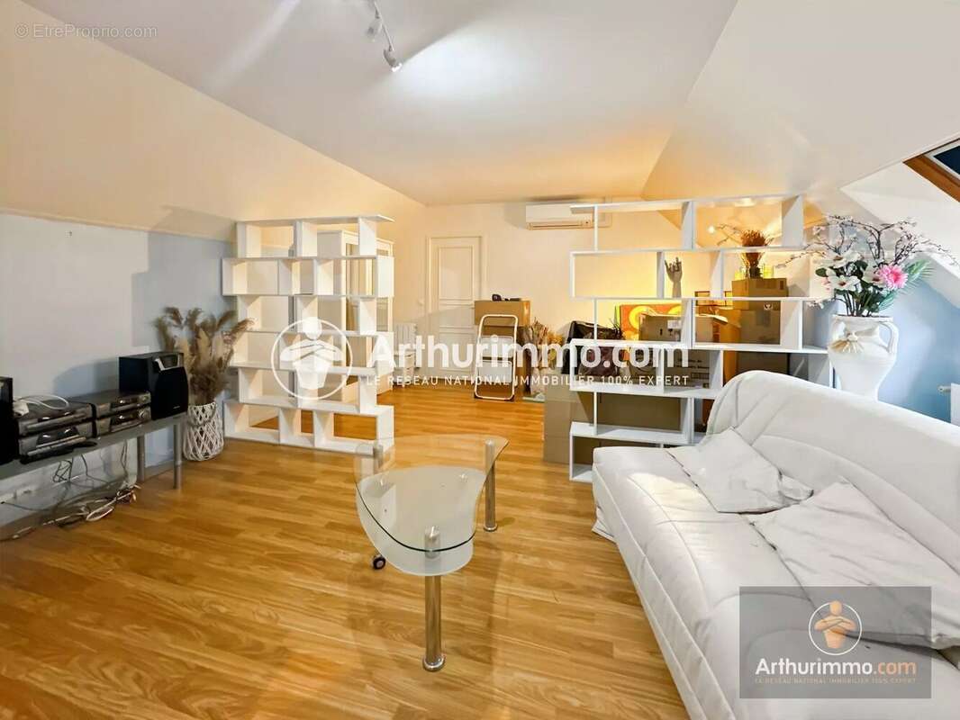 Maison à CORBEIL-ESSONNES