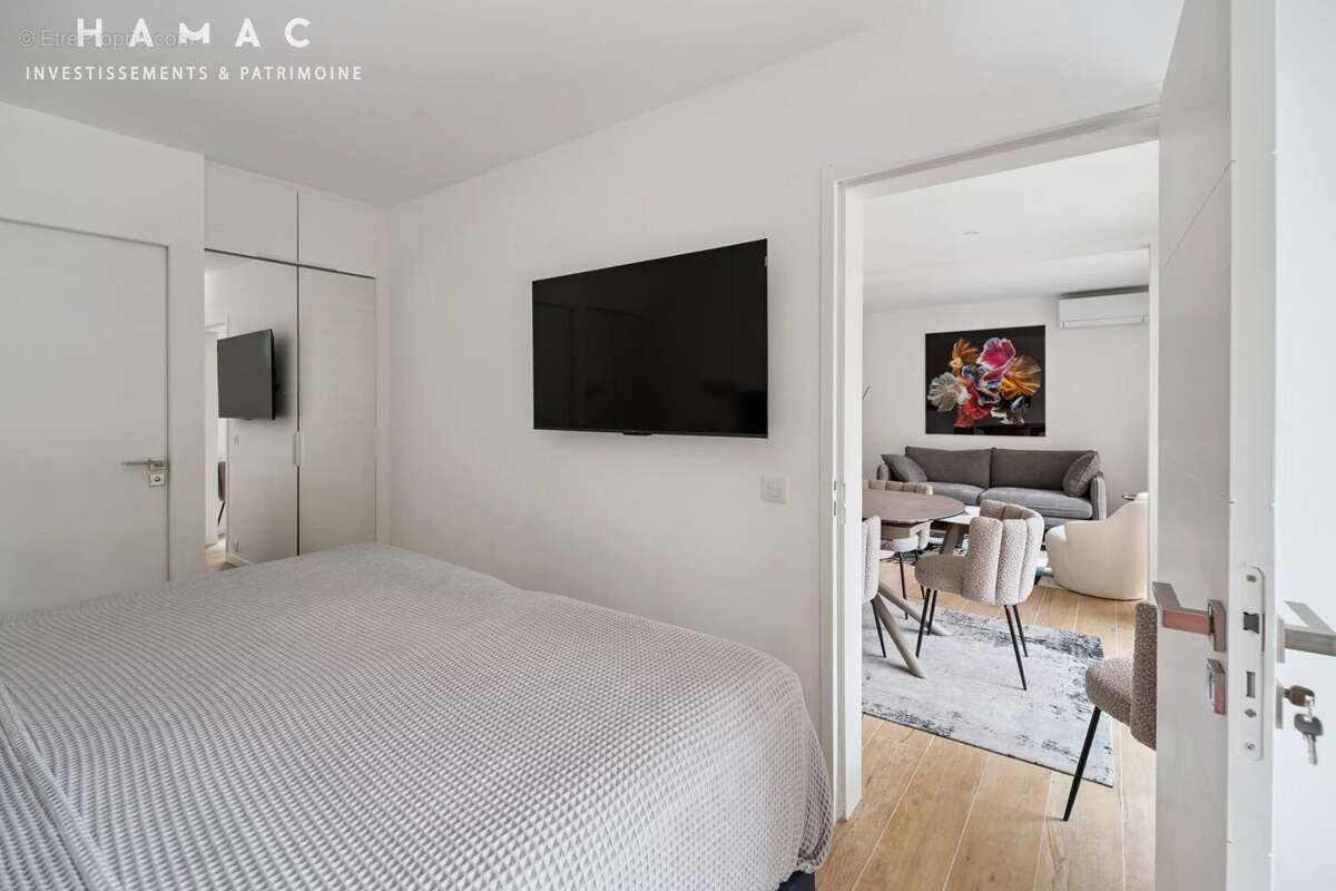 Appartement à SAINT-TROPEZ