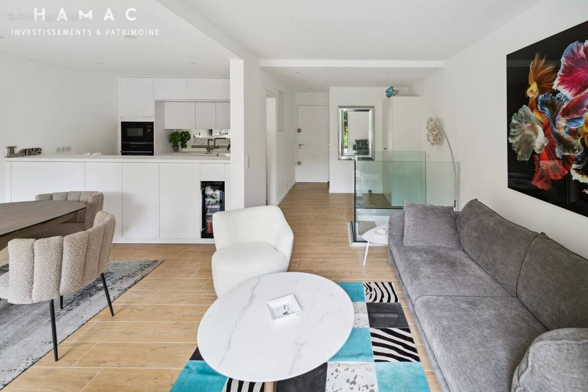 Appartement à SAINT-TROPEZ