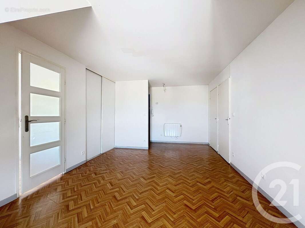 Appartement à MONTEREAU-FAULT-YONNE