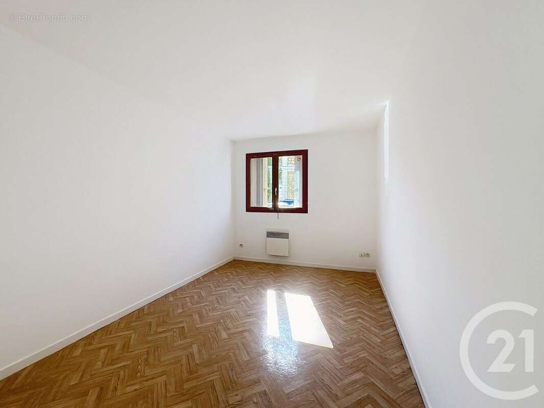 Appartement à MONTEREAU-FAULT-YONNE