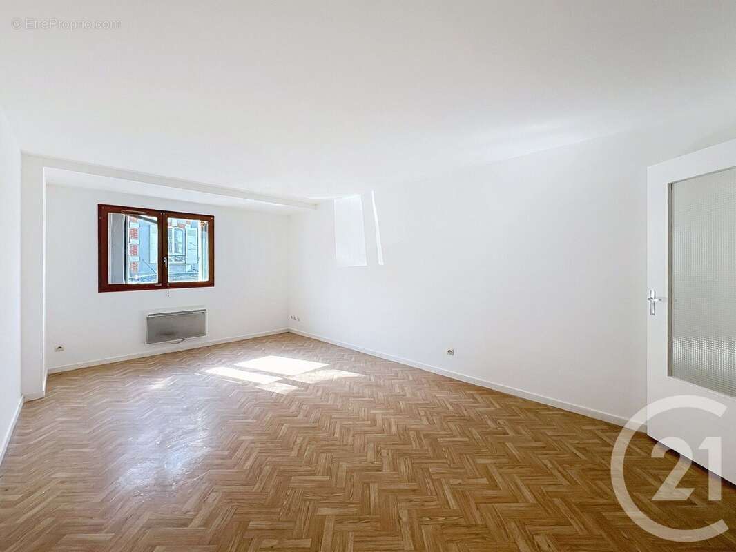 Appartement à MONTEREAU-FAULT-YONNE