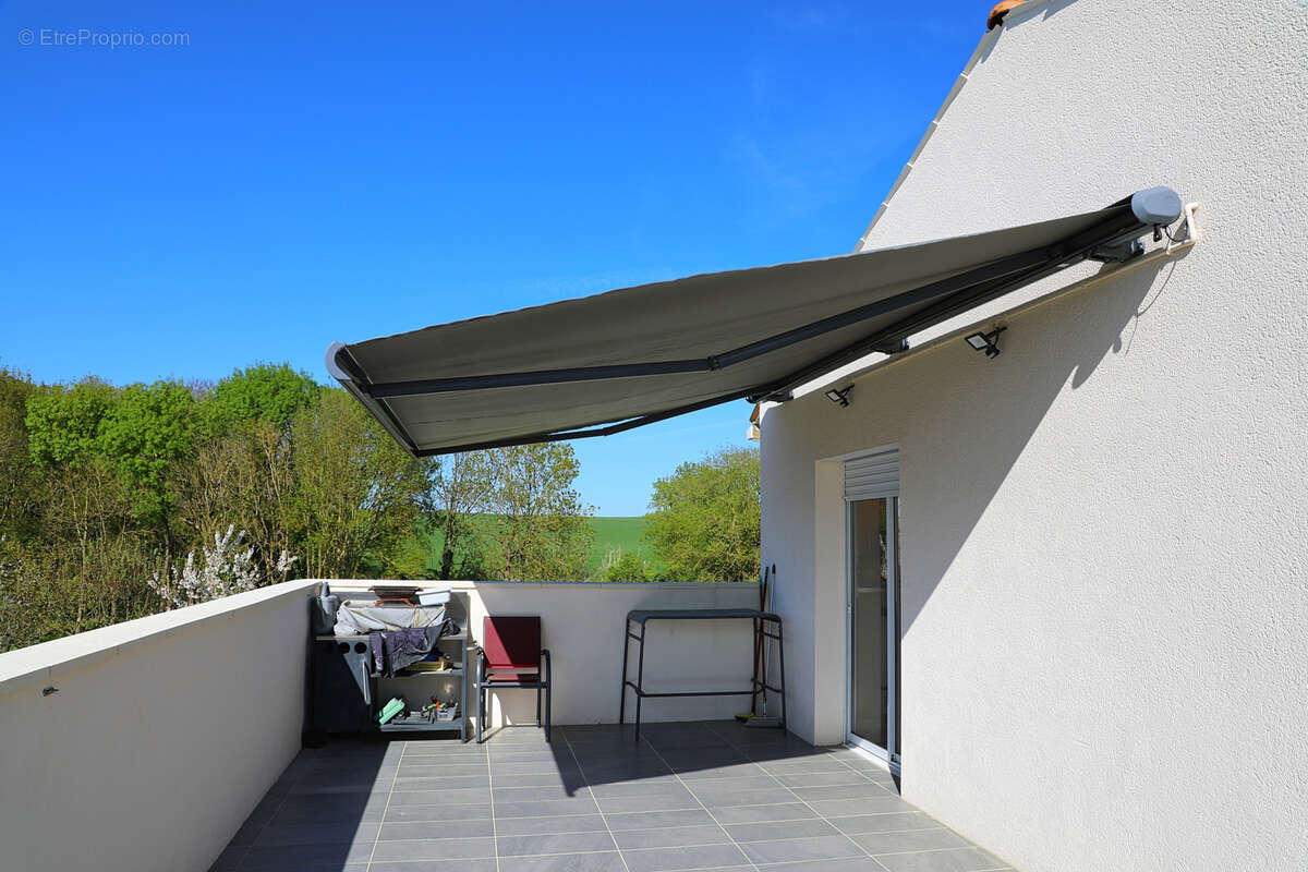 Maison à MESCHERS-SUR-GIRONDE