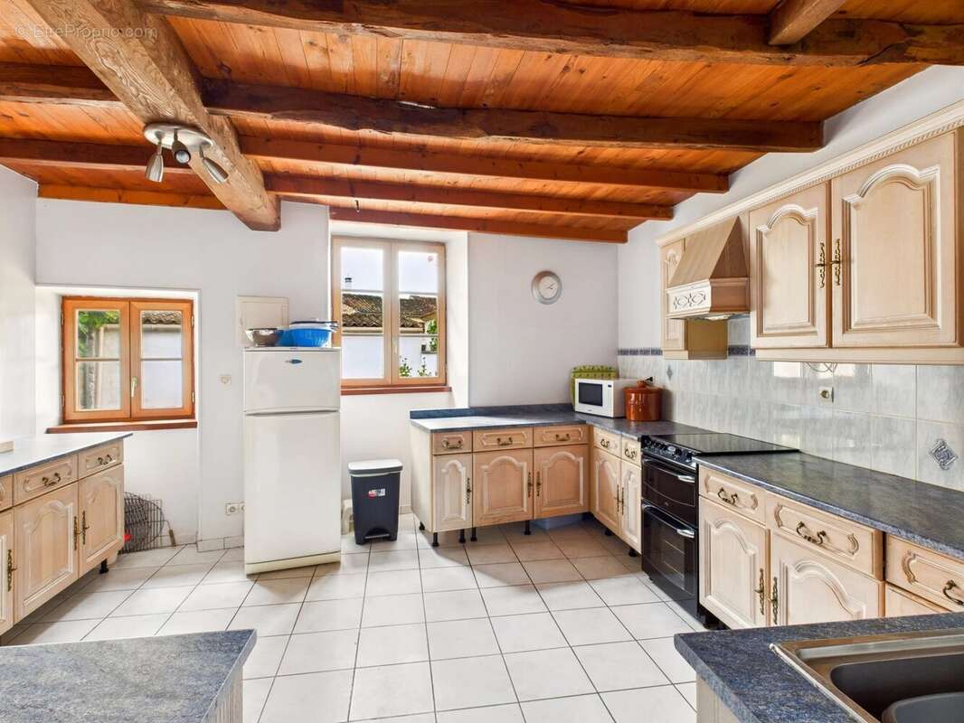 Maison à MATHA